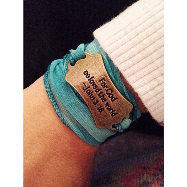 John 3:16 wrap bracelet in turquoise and gold