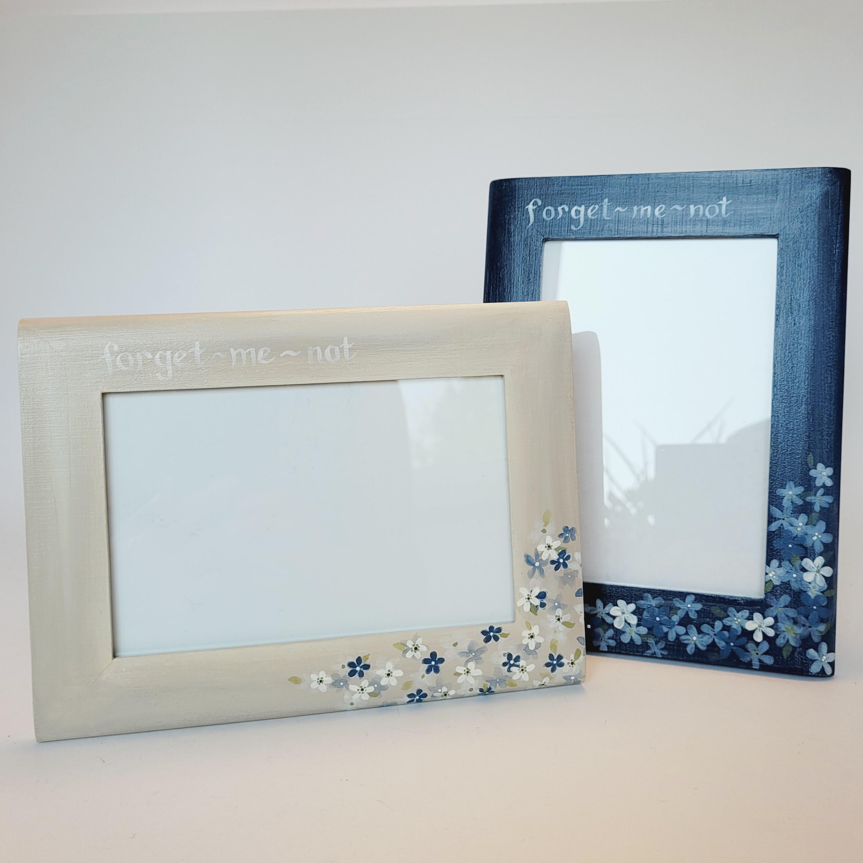 Forget-Me-Not – Hand-painted Picture Frame for 4x6 photo