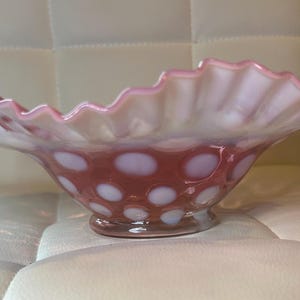 フェントン　ドット　クランベリーフリルボウル　お値下げ中 Cranberry Coin Dot - Etsy
