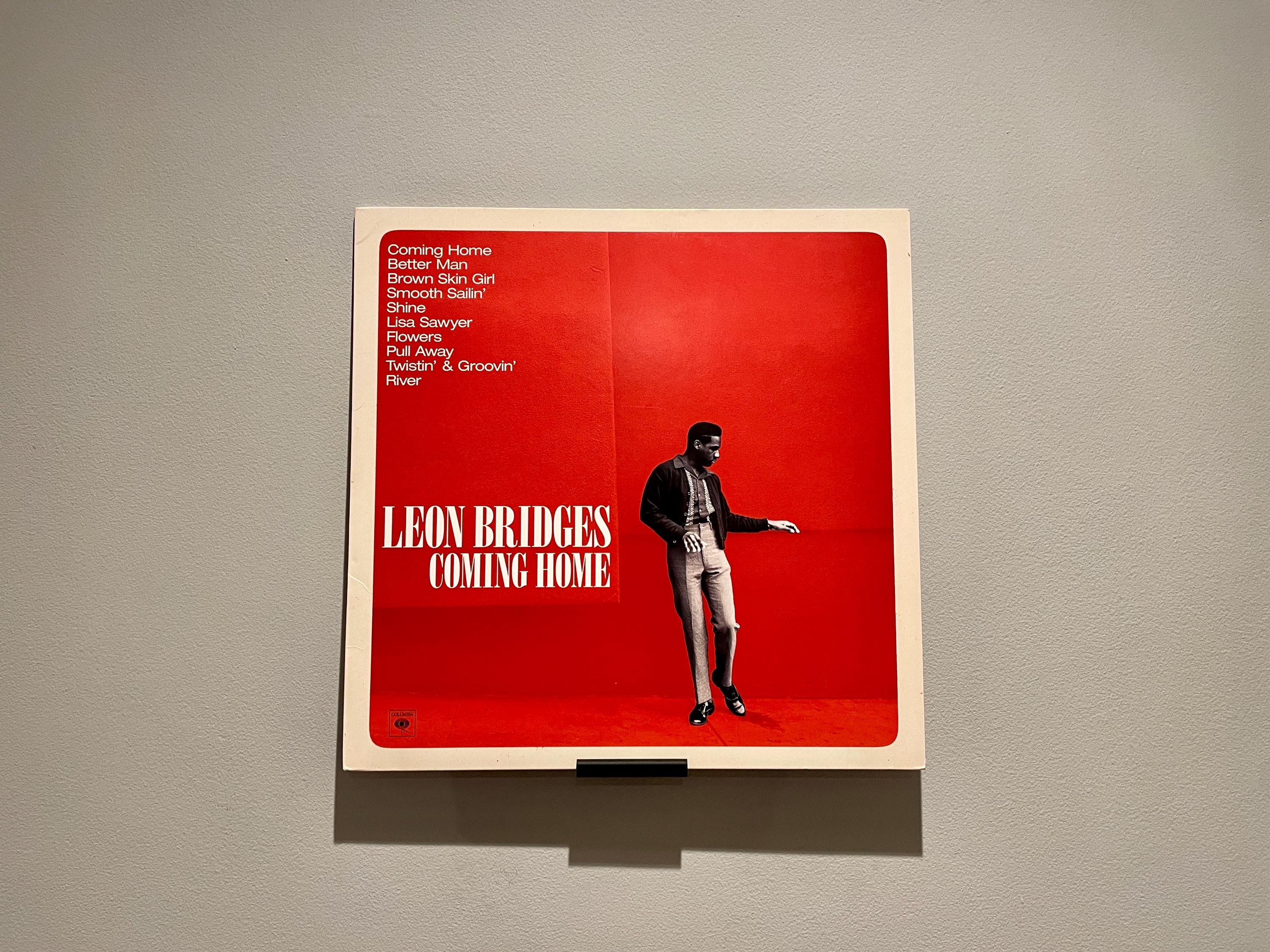 Vinyl Record Wall Mount  |  Mounted Shelf for Records | Gift for Vinyl Lover | Custom Colour | Wall Art Display Decor | 7, 10 or 12 inch |