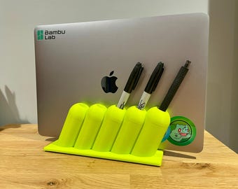Modern Laptop Stand with Pen Holder | Desk Organiser and Tidy | Home Office Accessory | Desk Setup Gift | Compatible with Macbook Pro M