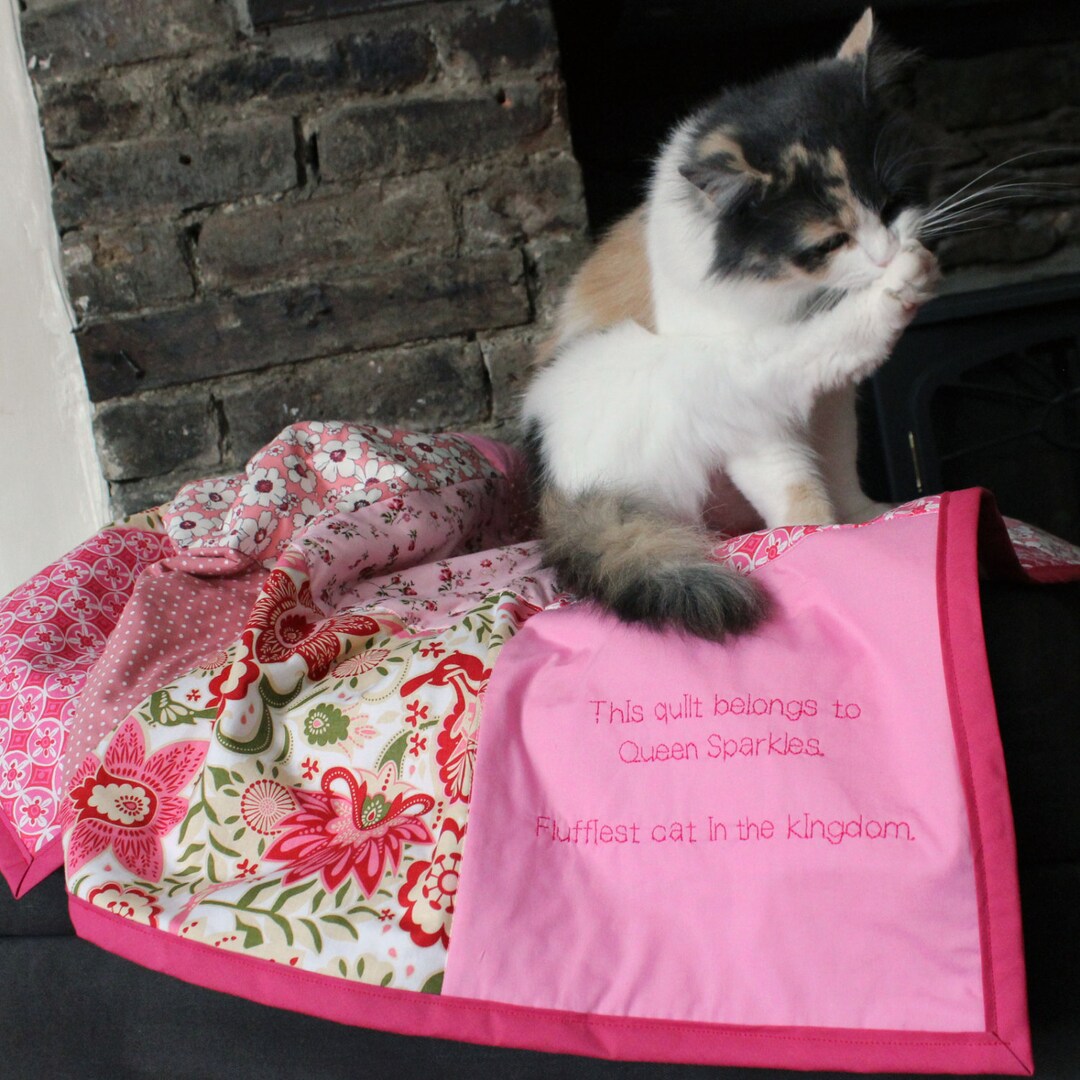 Cat Blanket / Pet Blanket / Pet Accessories / Kitten Blanket