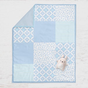 Personalised Embroidered Message Quilt - Etsy