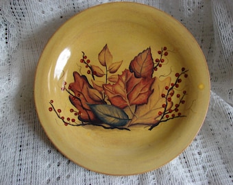 Leaves & Berries on a Wheat Colored 6" Piller Candle Tray