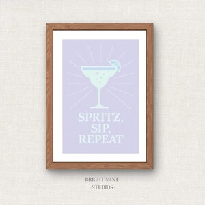 Spritz Sip Repeat Printable |Girls Trip Wall Art |Dekoracja wózka barowego dla gospodyni|Cyfrowy wydruk na wieczór panieński|Boho Aperol Cocktail Quote