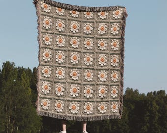 Granny Square Beige Daisy Woven Blanket Crochet Inspired Throw Blanket Colorful Edges Cotton Cottagecore Decor Valentines Gift for her