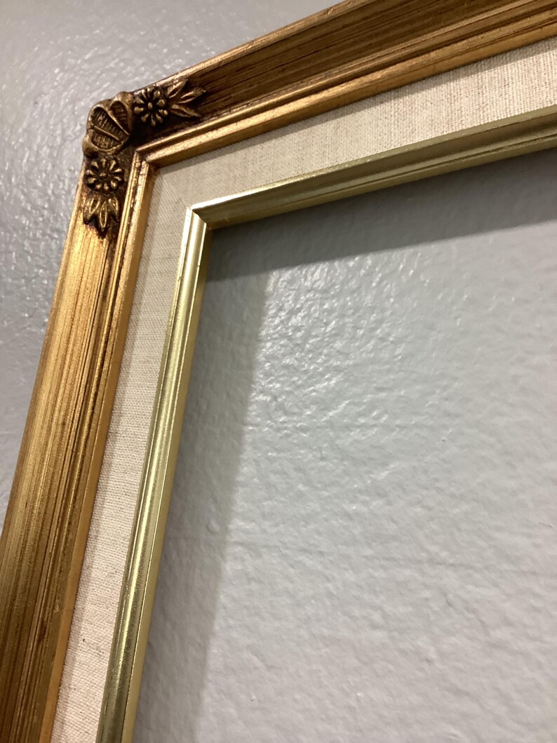 Midcentury Picture or Art frame, Wooden ornate frame with canvas mat board. 2 sizes available. image 7