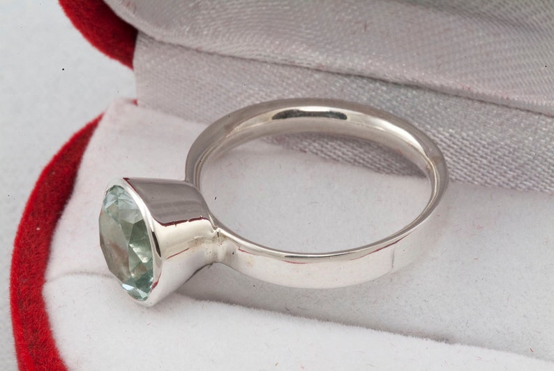 Green Amethyst Unique Engagement Ring, Promise Ring, Green Gemstone Ring, Birthstone Ring, Custom Ring, Silver Ring image 3