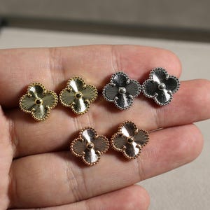 Vintage Full Gold Laser 15mm Clover Earrings 925 Silver 18k Gold Plated Clover Stud Earrings