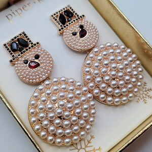 NIB Piper K Snowmen Pearl Christmas Statement Earrings image 3