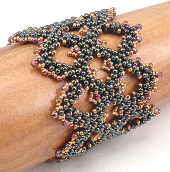 Beading Tutorial for Lace of Spades,  jewelry pattern, beadweaving tutorials, instant download, PDF