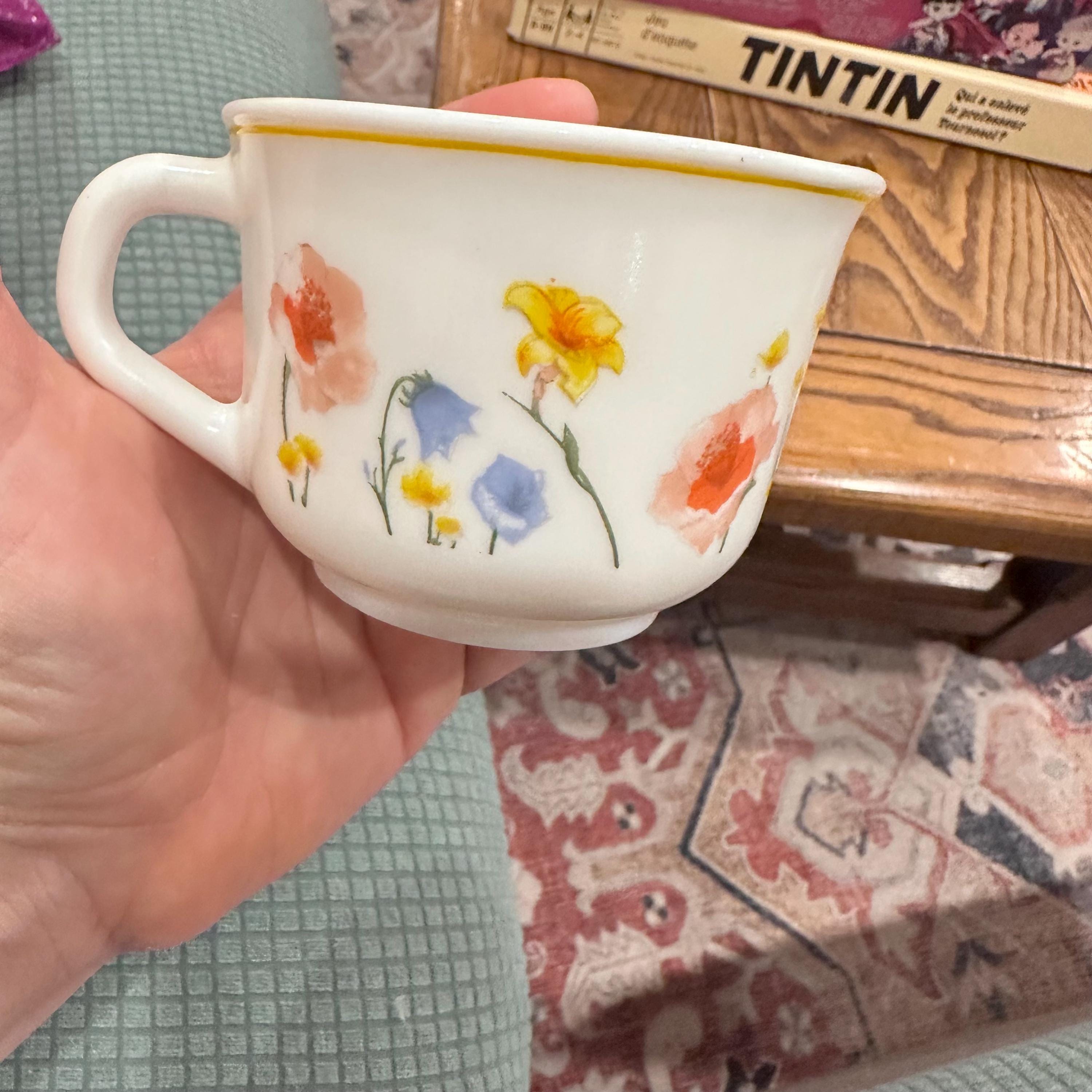 ヴィンテージ アルコパル フローラルティーカップ＆ソーサー 8個セット