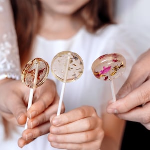 Lollipops Creations Perfect for Weddings and Special Celebrations, Choose Your Flavor and Customize Your Logo for Lollipop Giveaway