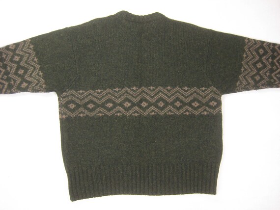retro wool sweater