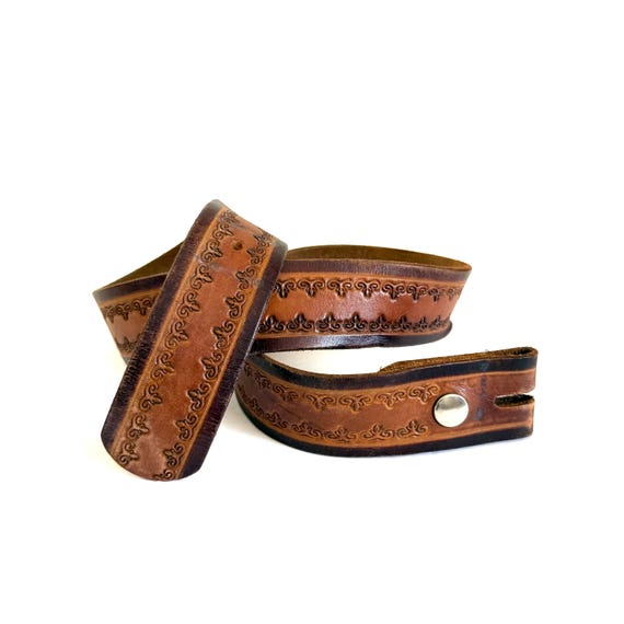Genuine Leather Vintage Belt - Fits Waist Size 31 to 35  display picture 2