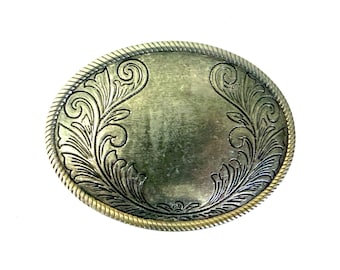 Silver Western Vintage Belt Buckle - Beautiful Detailing!
