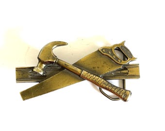 1981 Tools Solid Brass Vintage Belt Buckle by the Great American Buckle Co. - Hammer, Saw, Level - Serial #H851