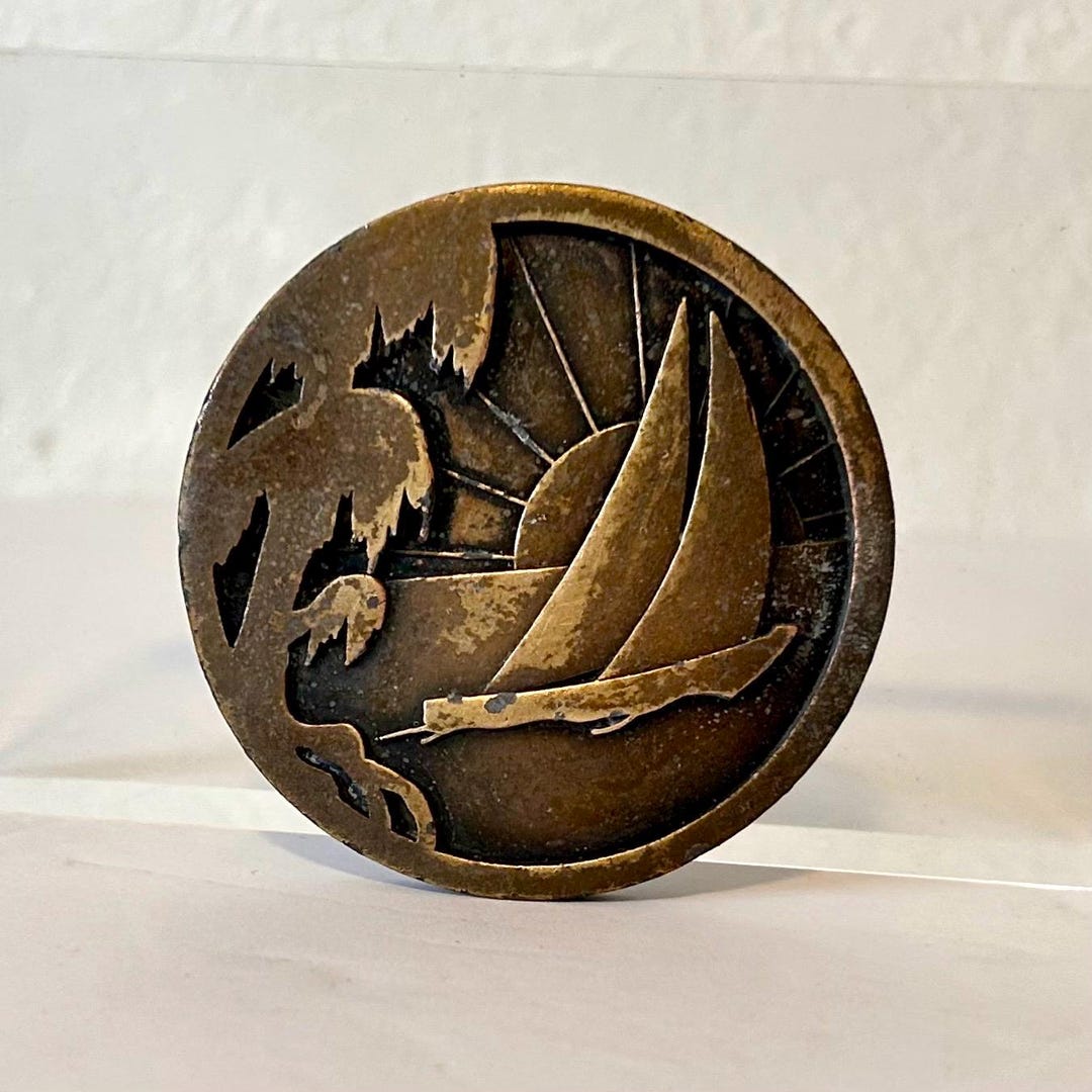 1977 Sailboat, Sun & Palm Trees Solid Brass Vintage Belt  display picture 1