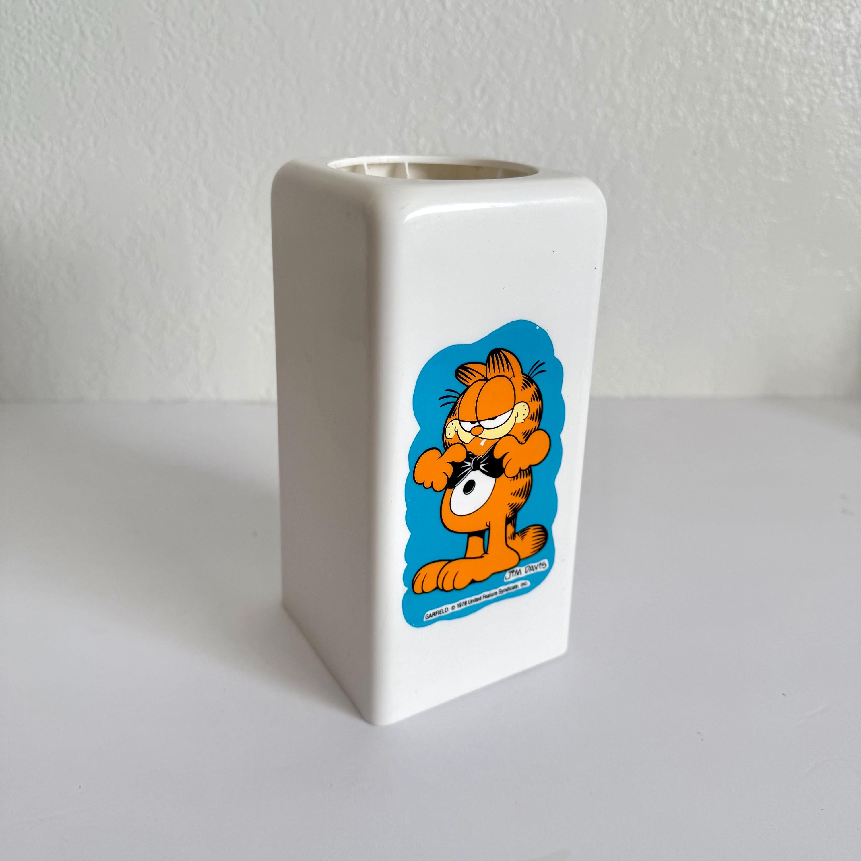 Set of 3 Garfield Vintage Collectibles - Bird Cage Cat Toy, Dixie