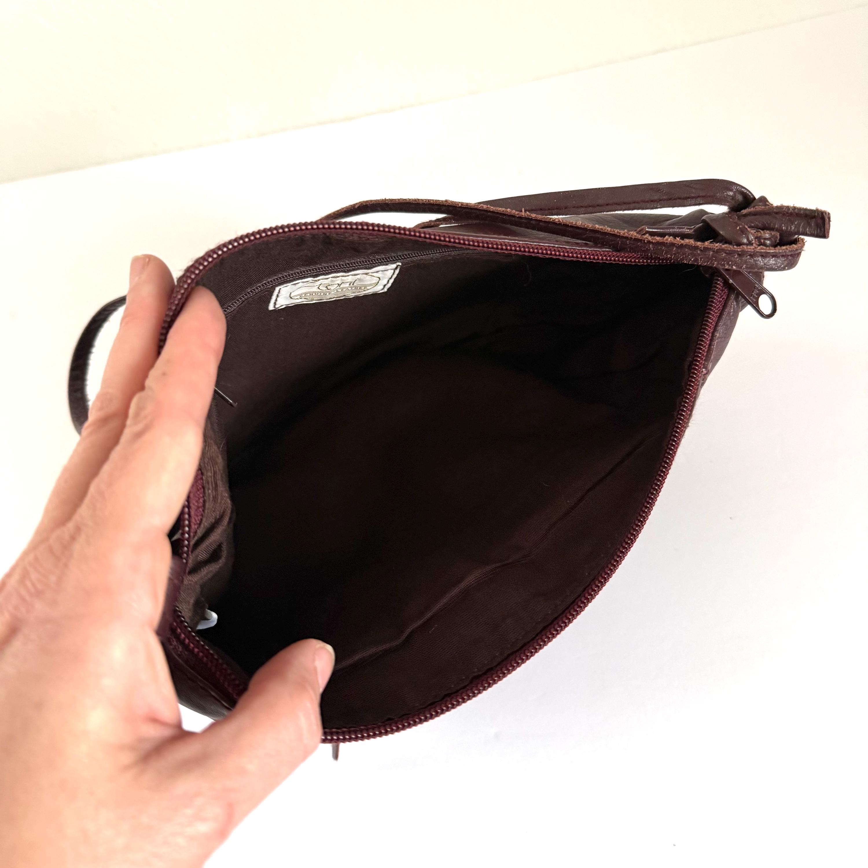 1990's Genuine Leather Vintage Purse by Toni - Maroon Shoulder Bag