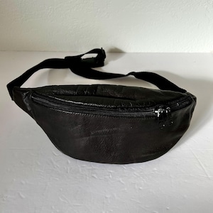 1990er Echtleder Vintage Bauchtasche - Schwarze Leder Gürteltasche