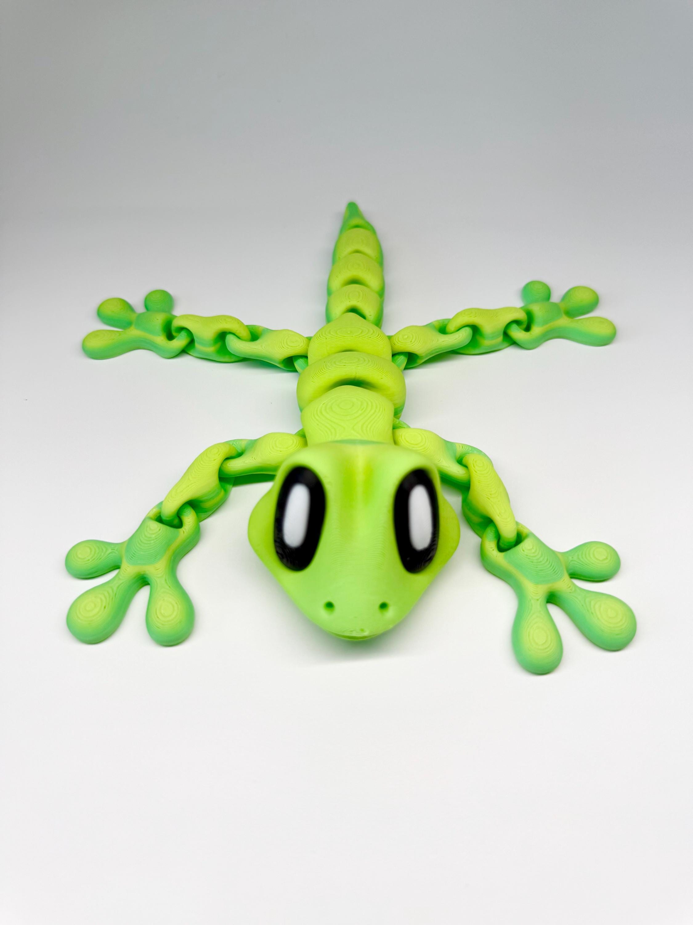 3d Printed Gecko Figurine, Lizard Toy, Articulated Reptile Fidget Figure 5.51x2.28x2.28 in for Kids Boys Girls, Fun Desk Decoration Bedroom Dorm Living Room, Creative Stress Relief Gift and Playtime