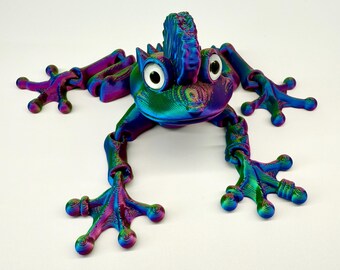 Articulated Crowned Frog Figurine | 3D Printed Poseable Chameleon