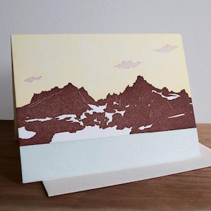 Carte typographique Mountain Dawn, vierge à l'intérieur