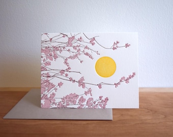 Kwitnąca wiśnia wiosną, kartka okolicznościowa z nadrukiem wypukłym