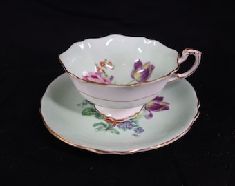 Paragon Bone China Tea Cup and Saucer (F144) Fruit and Pink
