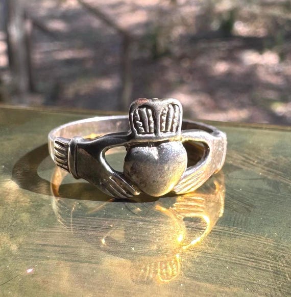 Vintage Sterling Silver Claddagh Ring • 925 • Irish Promise Ring