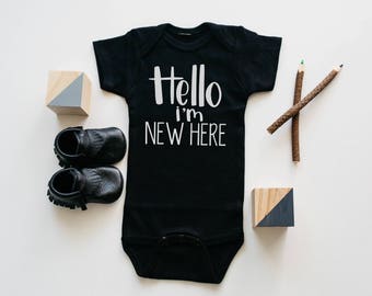 READY TO SHIP | Black and white "hello I'm new here"  bodysuit | baby bodysuit | hello my name is | baby bodysuit | neutral baby clothes |