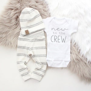 Gender surprise newborn outfit neutral newborn outfit boy or girl surprise gender newborn outfit I am loved newborn outfit John 3:16 zdjęcie 3