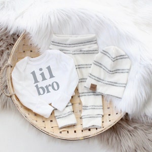 Little brother newborn baby boy outfit baby boy coming home outfit lil bro big bro matching set neutral newborn baby boy outfit image 3