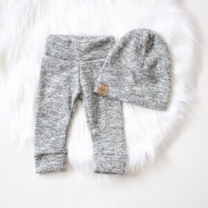 Brushed Grey 4 piece hi i'm new here outfit neutral baby outfit bringing home baby outfit baby boy baby girl grey baby image 7