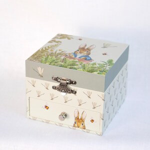 Peter Rabbit Musical Jewelry Box - Square - Etsy