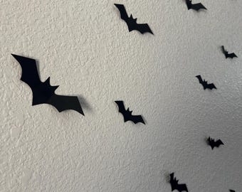 Dekoracja ścienna 3D z nietoperzem: wycinana z kartonu dekoracja na imprezę halloweenową