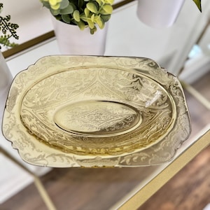Vintage Yellow Depression Glass Oval Platter Princess Pattern by Hocking 1930s Topaz Glass 10 Inch Serving Dish