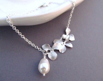 Bridesmaid Bracelet, Silver Orchid Flowers with Teardrop Pearl, Wedding Jewelry, Bridesmaid Gift, Custom Color Pearl