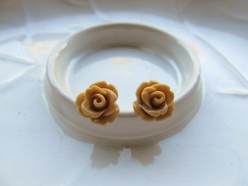 Tan Rose Earrings, Light Brown Flowers on Stainless Steel Posts, Post Stud Earrings, Resin Rose Studs, Floral Jewelry for Fall Autumn image 2