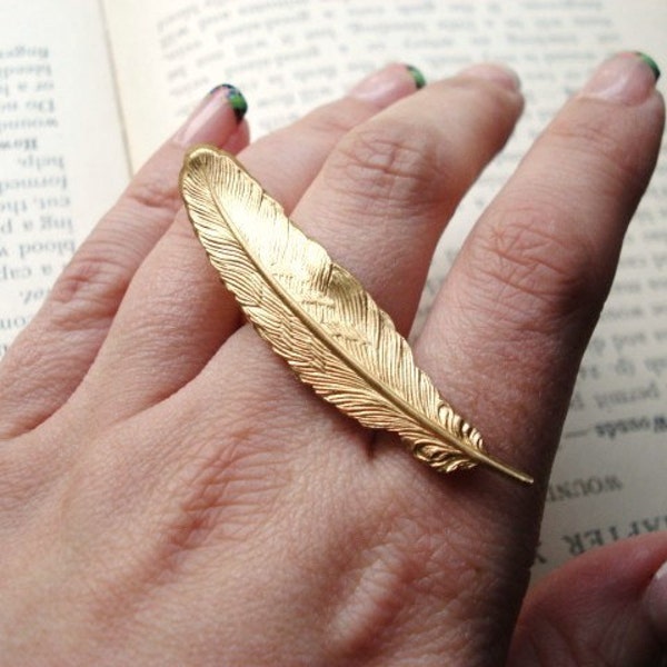 Feather Ring, Gold Brass Feather, Double Finger Ring, Statement Ring, Adjustable Ring, Quill, Bold Jewelry, Statement Jewelry, Plume