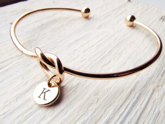 Knot bracelet on sale with initial charm