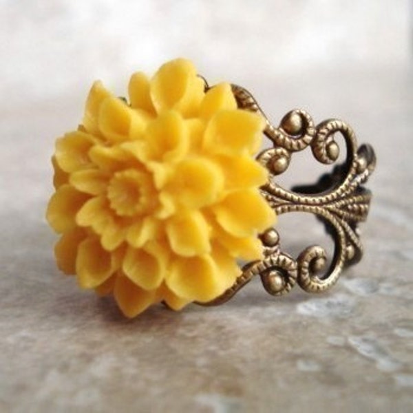 Flower Ring, Mustard Yellow Chrysanthemum on Antiqued Brass Filigree, Adjustable Ring, Fall, Fashion Jewelry