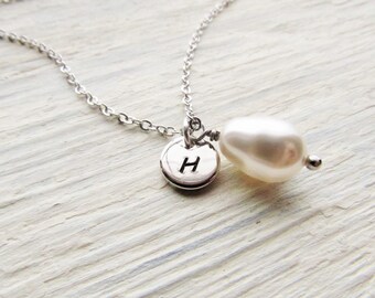 Silver Pearl Necklace with Initial Charm, Personalized Teardrop Pearl Jewelry with Round Letter Disc, Custom Bridal Party, Gift for Her