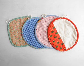 Vintage Handmade Pot Holder