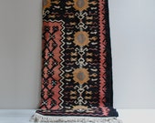 Vintage Handwoven Kilim Rug / 5.5' x 4'