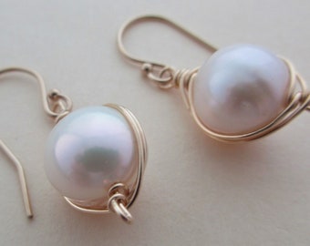 Pearl earrings white pearl earrings pearl and gold earrings single white pearl drop earrings gold fill wire wrapped pearl earrings handmade