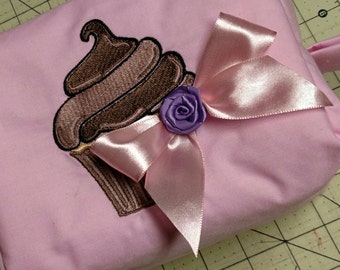 Cupcake Embroidery File