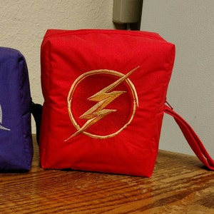 Embroidery Machine Digital Download, Lightning Logo Embroidery File