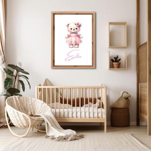 Nom personnalisé imprimé ours en peluche / Art mural rose pour chambre d'enfant / Déco personnalisée pour chambre de bébé fille / Joli cadeau pour nouveau-né / Poster en téléchargement numérique